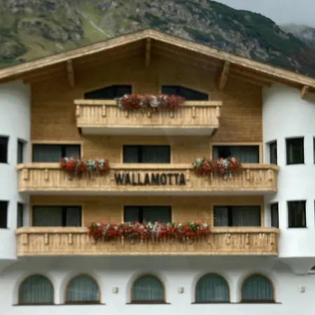 Garni Wallamotta Silvretta Card Premium Betrieb 4* Гальтюр