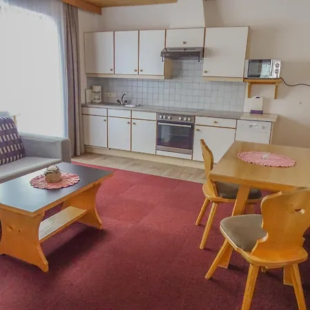 Garni Wallamotta Silvretta Card Premium Betrieb 4* Galtür