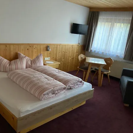 Garni Wallamotta Silvretta Card Premium Betrieb Casa de hóspedes